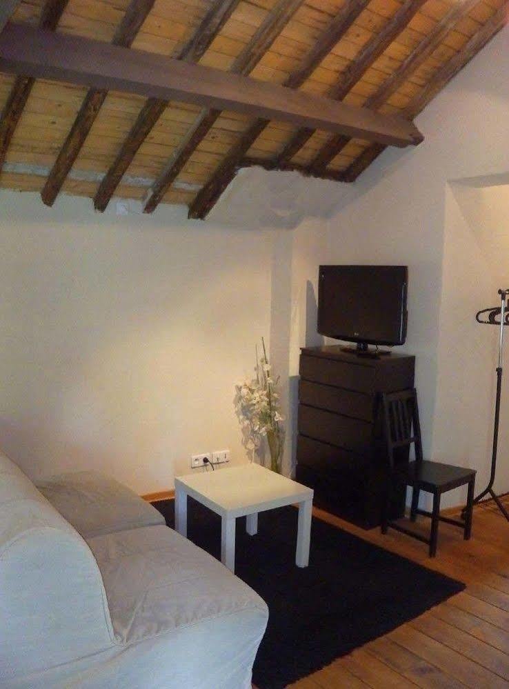 Domaine Du Moulin De Champie - Versailles - Gites & Suites Feucherolles Kültér fotó
