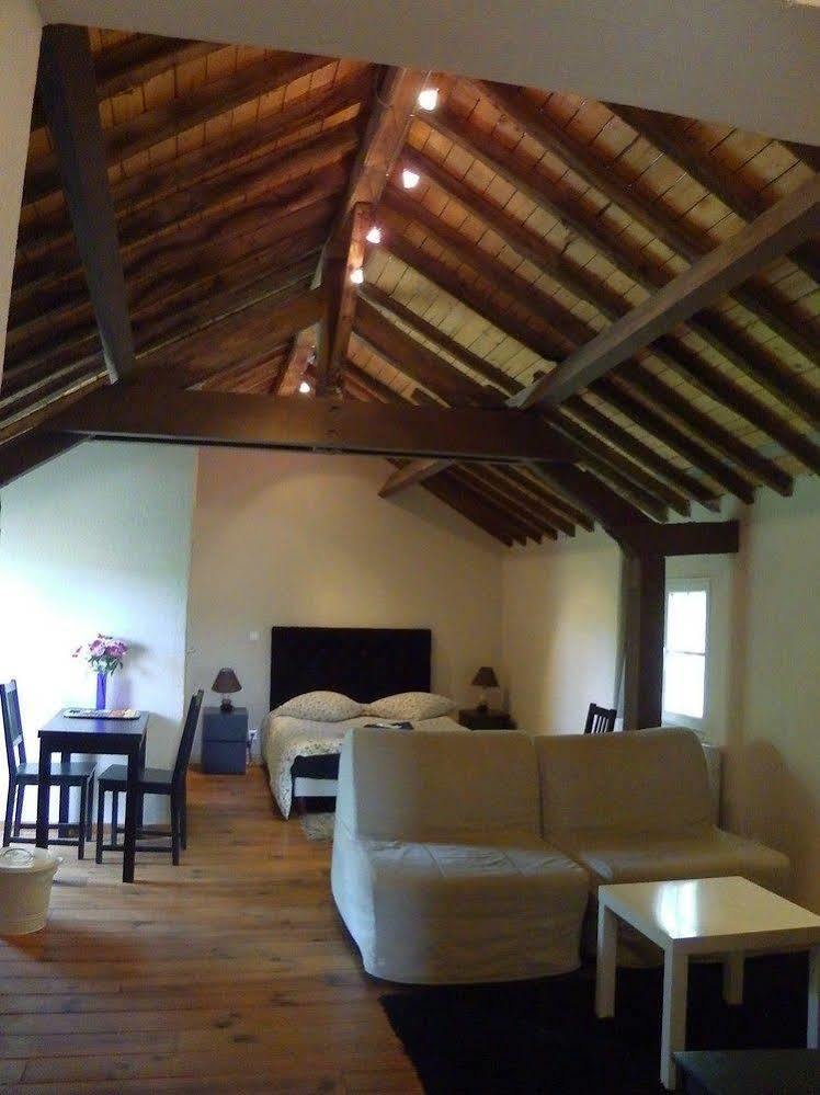 Domaine Du Moulin De Champie - Versailles - Gites & Suites Feucherolles Kültér fotó