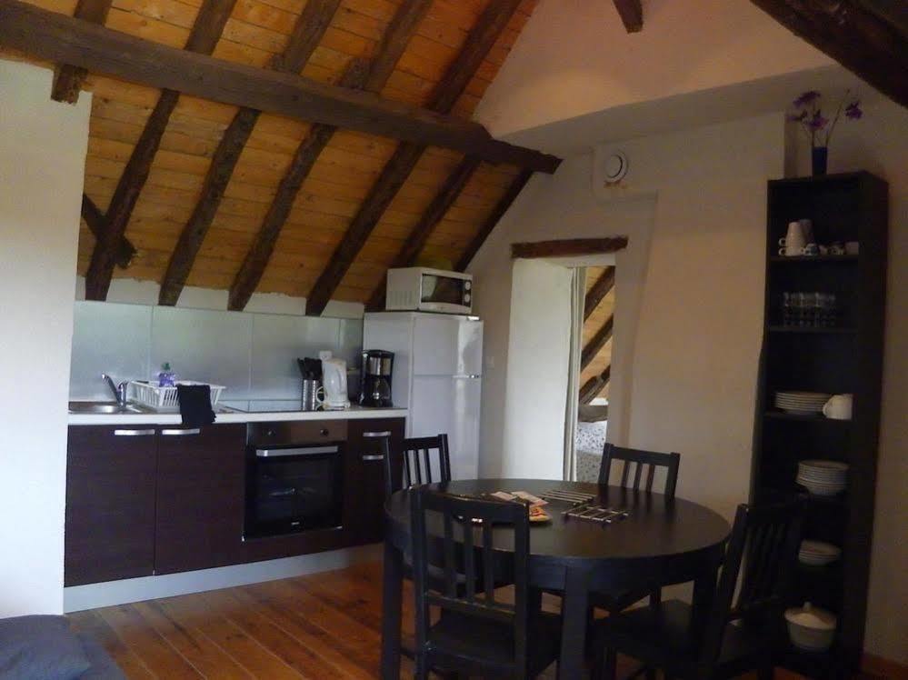 Domaine Du Moulin De Champie - Versailles - Gites & Suites Feucherolles Kültér fotó