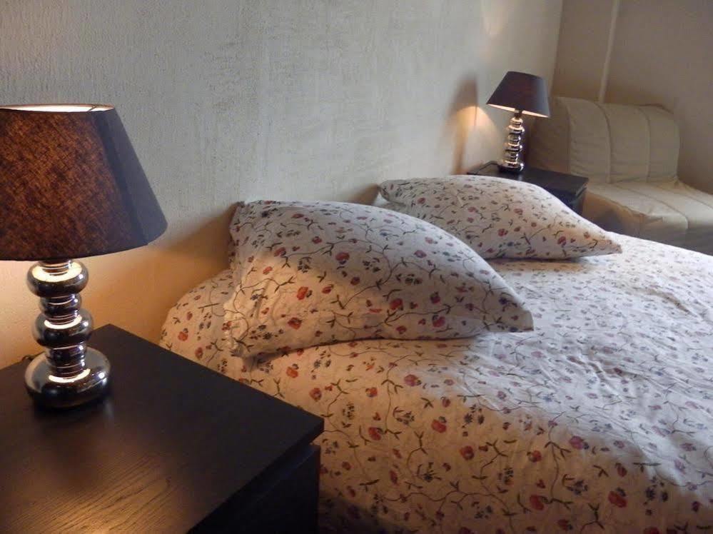 Domaine Du Moulin De Champie - Versailles - Gites & Suites Feucherolles Kültér fotó