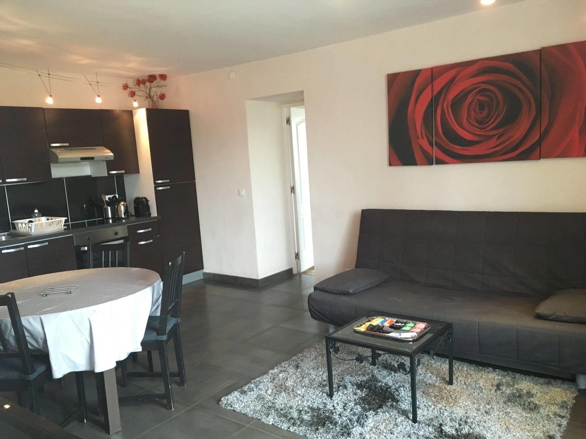 Domaine Du Moulin De Champie - Versailles - Gites & Suites Feucherolles Kültér fotó