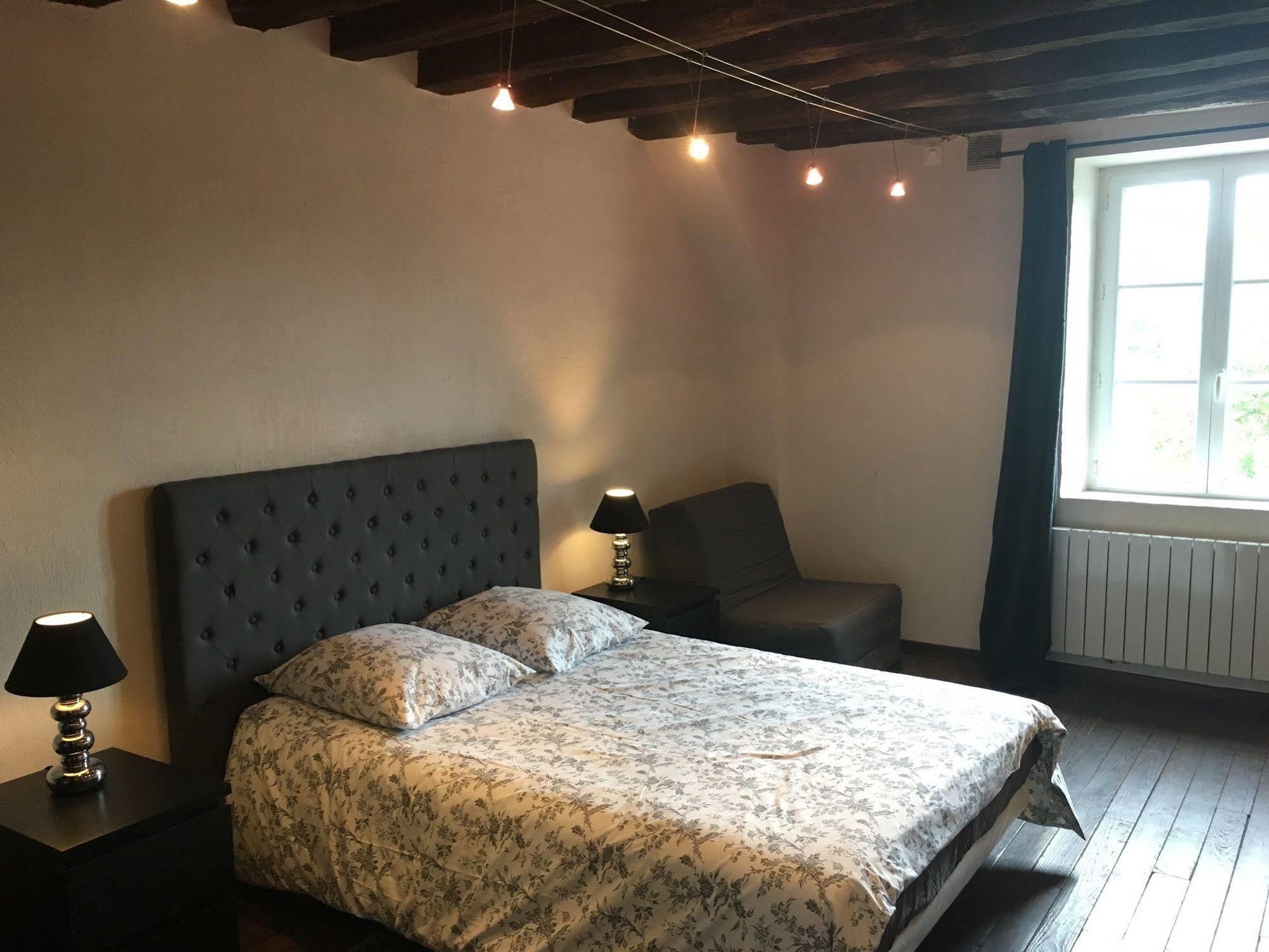 Domaine Du Moulin De Champie - Versailles - Gites & Suites Feucherolles Kültér fotó