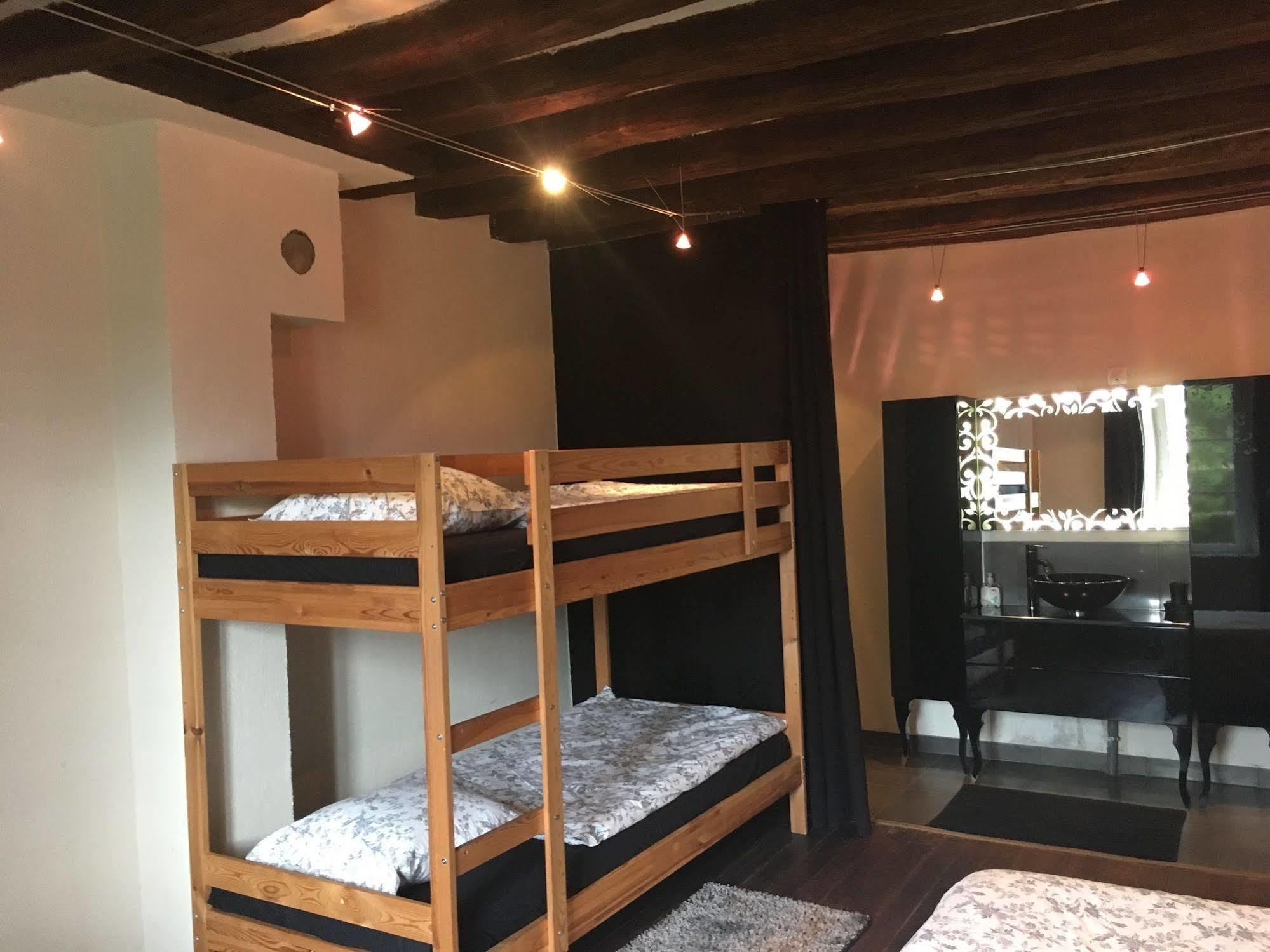 Domaine Du Moulin De Champie - Versailles - Gites & Suites Feucherolles Kültér fotó